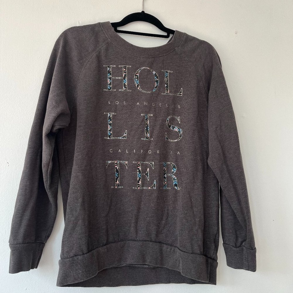 Hollister Logo Crewneck